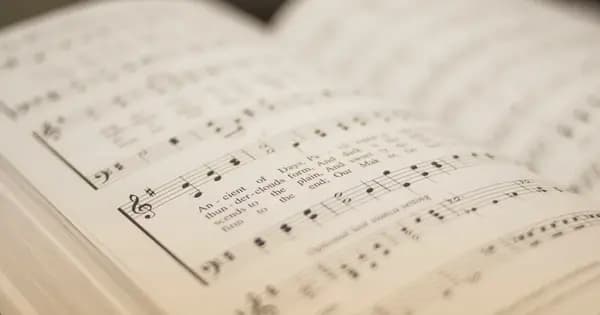 Community Singing with Mathias Hammer