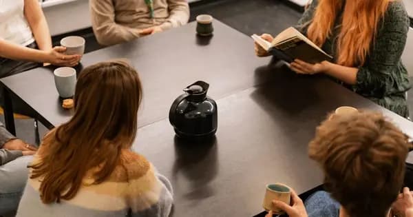 Read and Discuss - Open Reading Circle