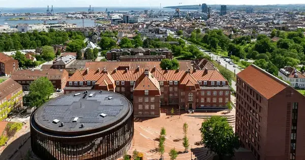 Byvandring - Fra Kommunehospital til Universitetsby