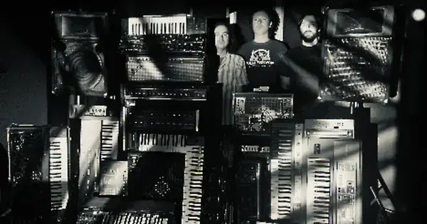 Bitchin' Bajas (US) & Warp