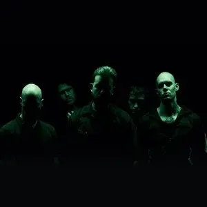 SYL (DK) live at Train