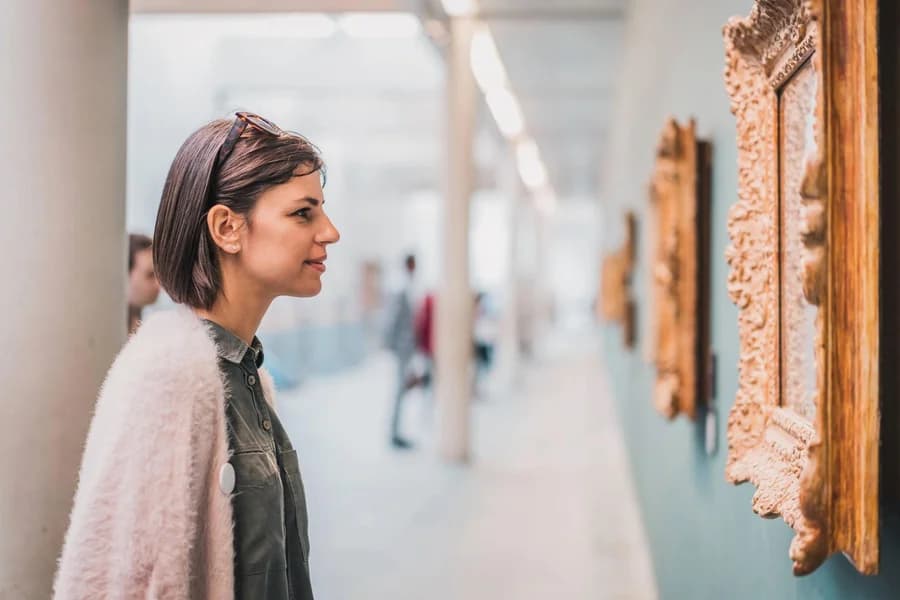 Art and neuroscience - what happens when the brain meets art?