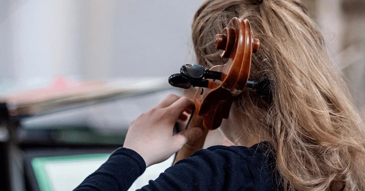 Solo Concert - Léa Sol, Cello